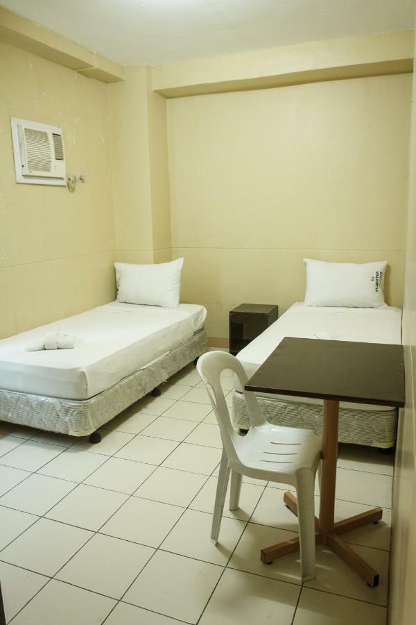 Gv Hotel - Valencia Luaran gambar