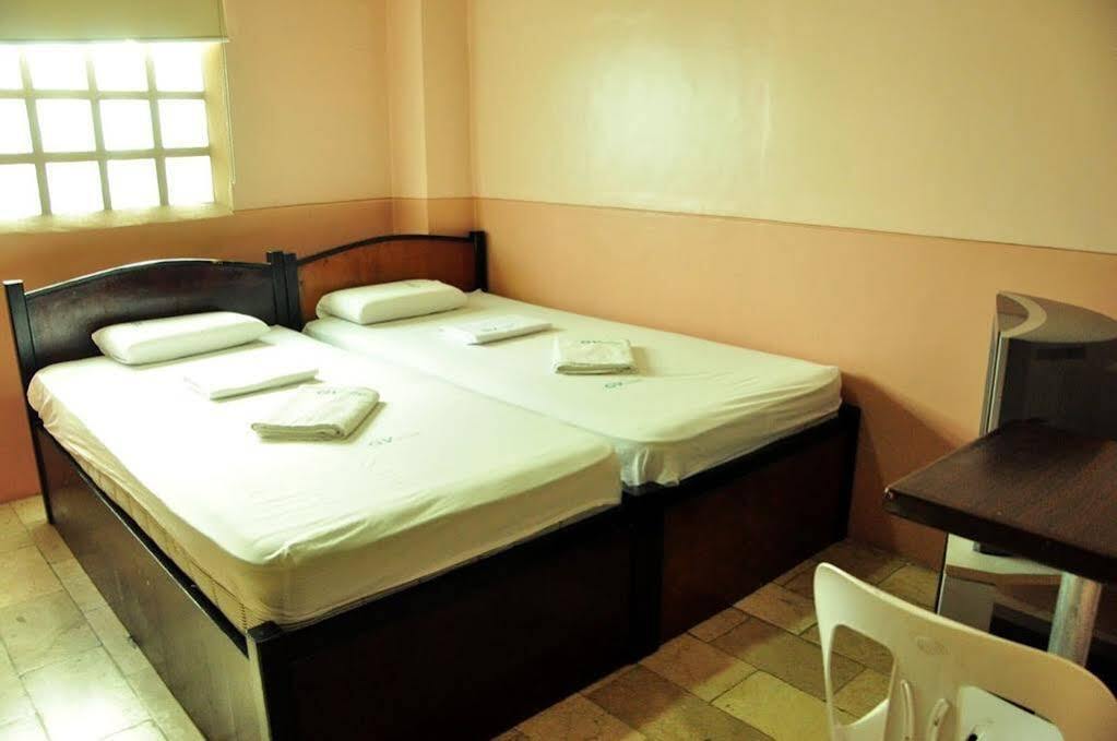 Gv Hotel - Valencia Luaran gambar